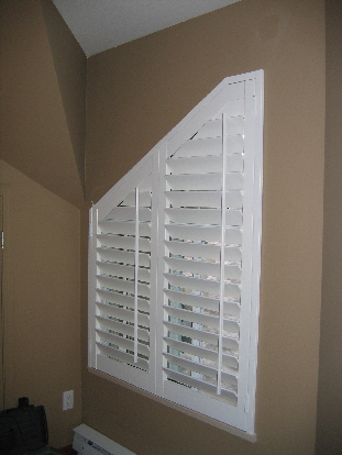 Angle-topped California Shutters